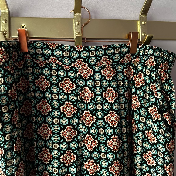 American Rag Black Floral Pants w/Pockets Size 1X - Picture 2 of 12